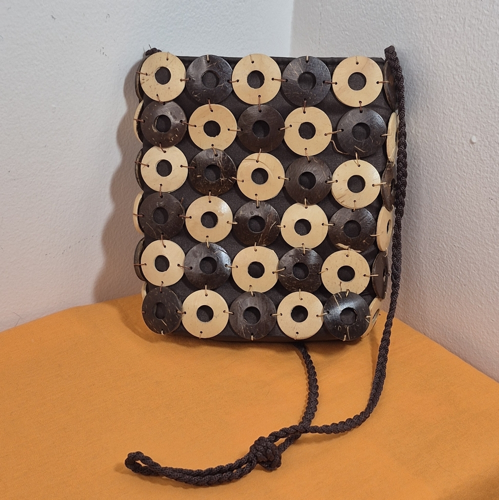 Vintage Coconut Shell Round Discs/Circles Zippered Purse *Mint